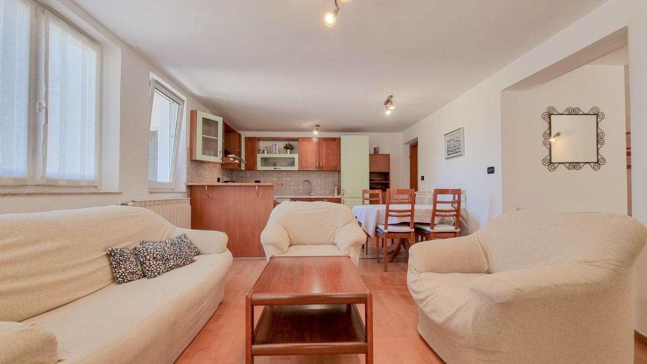 Ena Apartman Novigrad Istria Kültér fotó