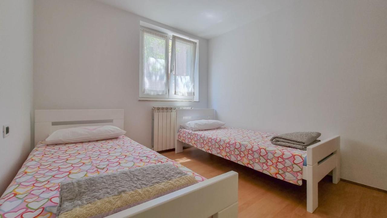 Ena Apartman Novigrad Istria Kültér fotó